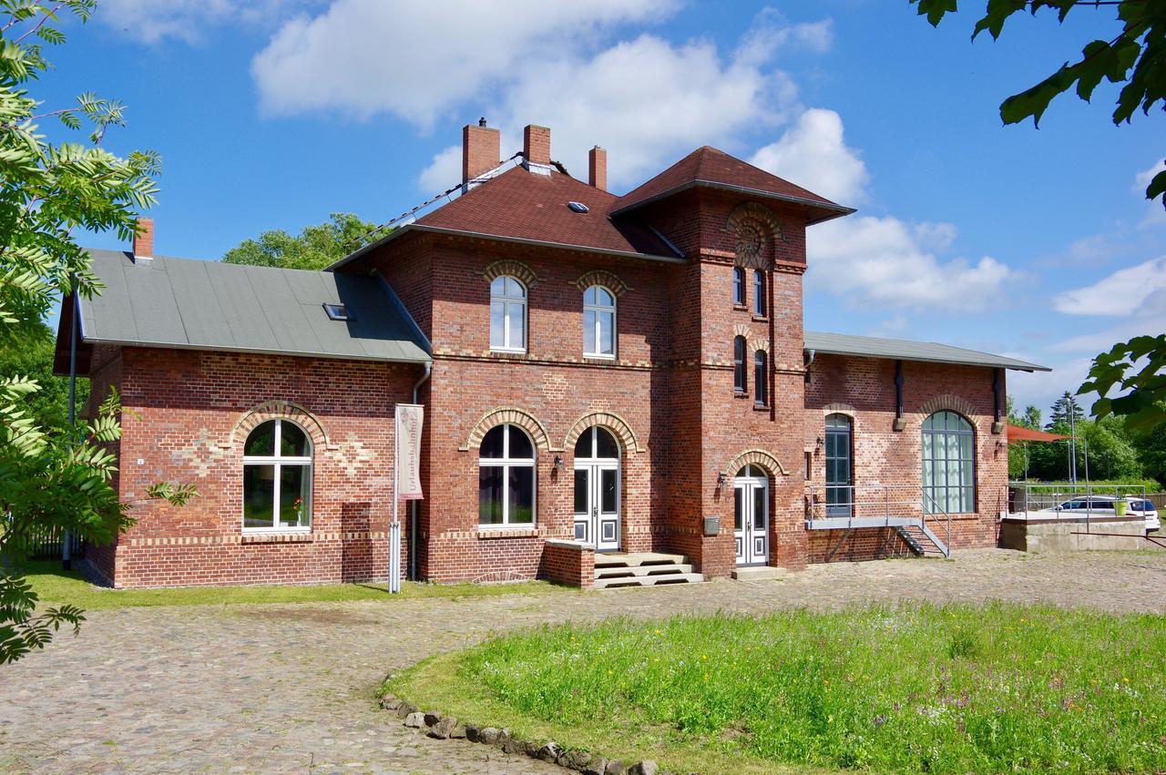 Urlaubsbahnhof-Stellwerk Apartment Lauterbach  Bagian luar foto